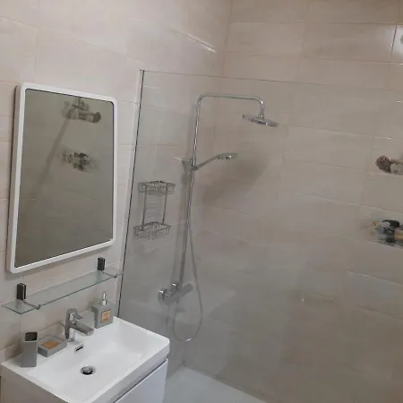 Apartament Adelina Apartament *